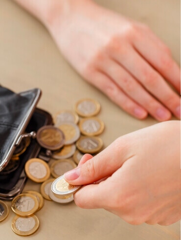 Снижаем затраты клиента за счет эксклюзивных условий от морских линий, железнодорожных операторов, портов и терминалов