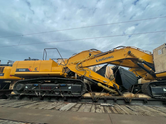 Перевозка негабаритной дорожно-строительной техники морским и железнодорожным транспортом - Фото 12