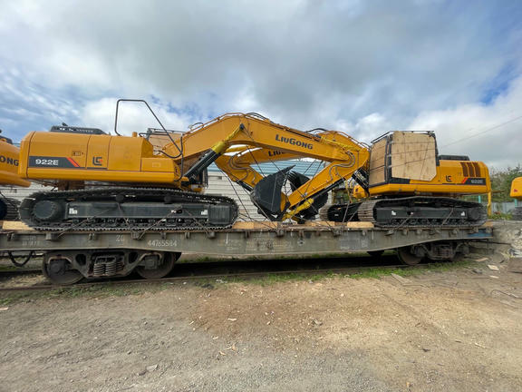 Перевозка негабаритной дорожно-строительной техники морским и железнодорожным транспортом - Фото 4